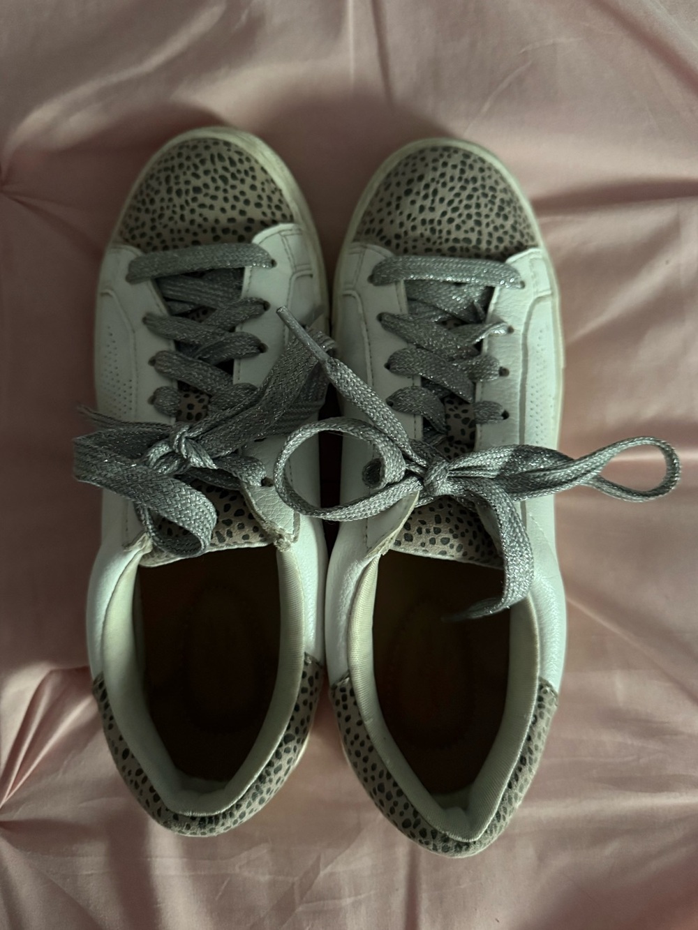 Universal Thread White Sneakers with Silver Laces and Gray Leopard Print